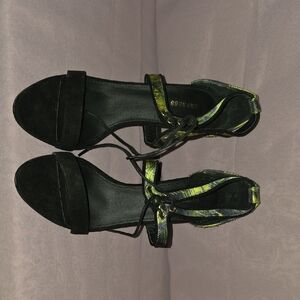 Express Black and Green Heels Elegant Design
